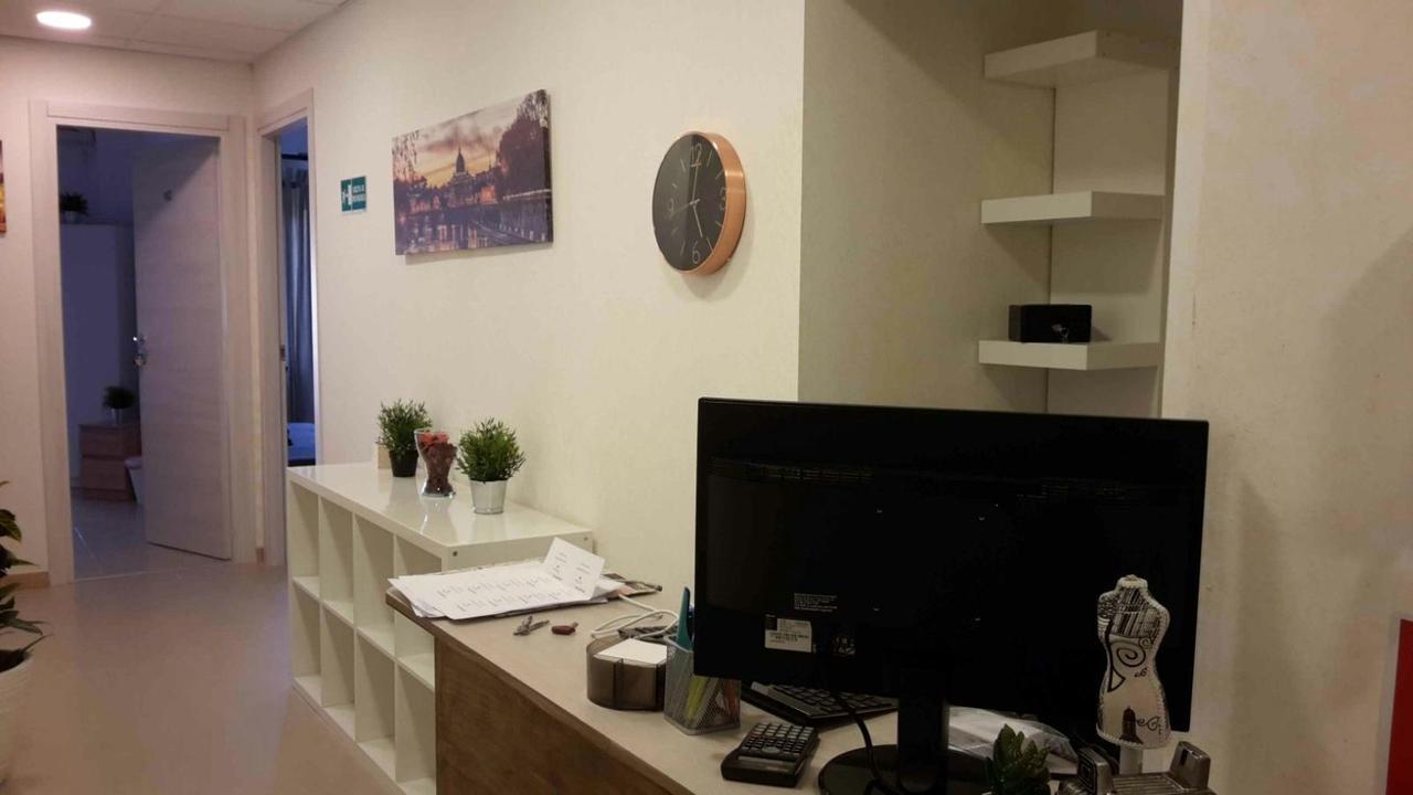 Domus Italiana Hotel โรม ภายนอก รูปภาพ