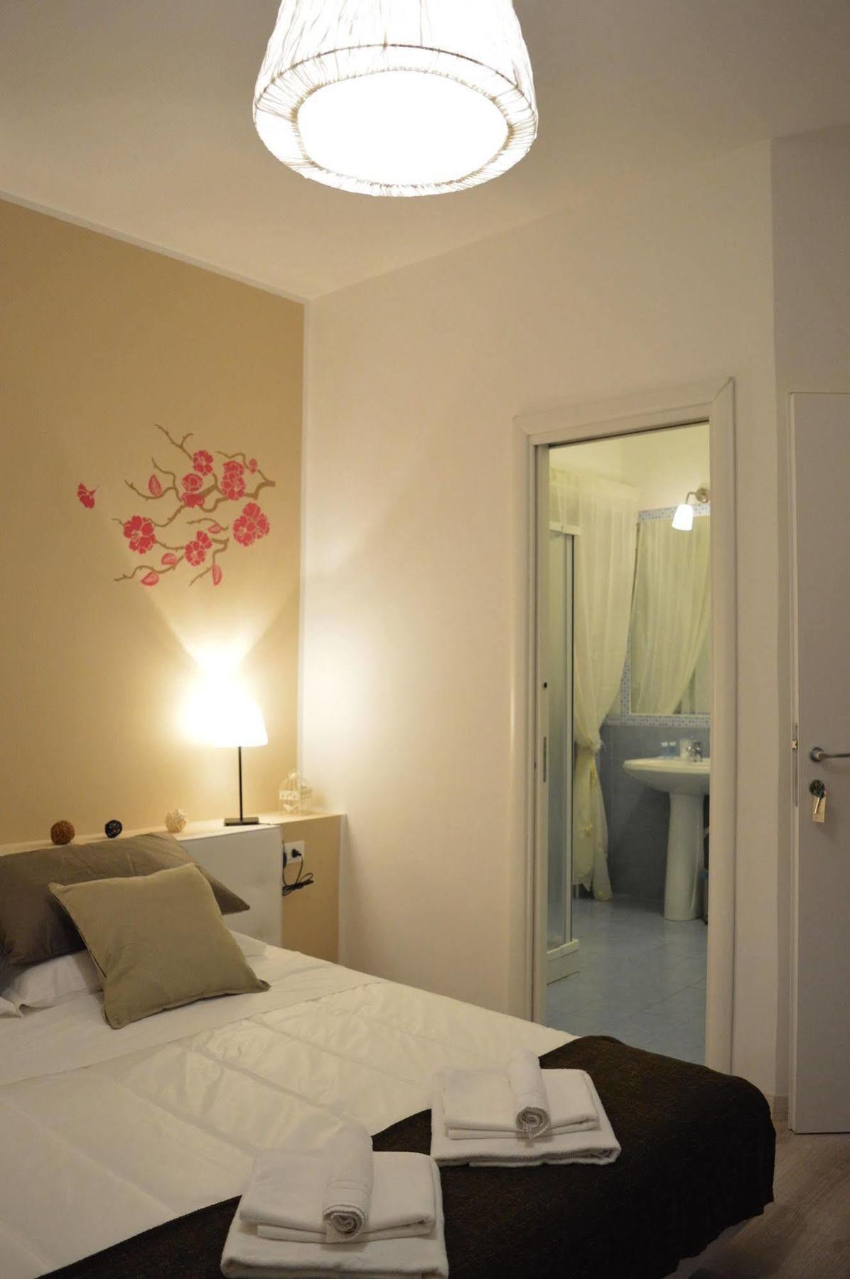 Domus Italiana Hotel โรม ภายนอก รูปภาพ